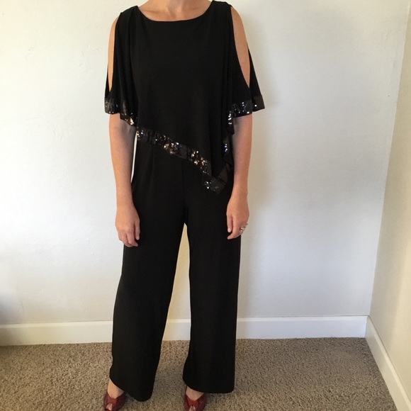 Adrianna Papell Sequin Trimmed Cutout Jumpsuit - Size 6 - Picture 4 of 13